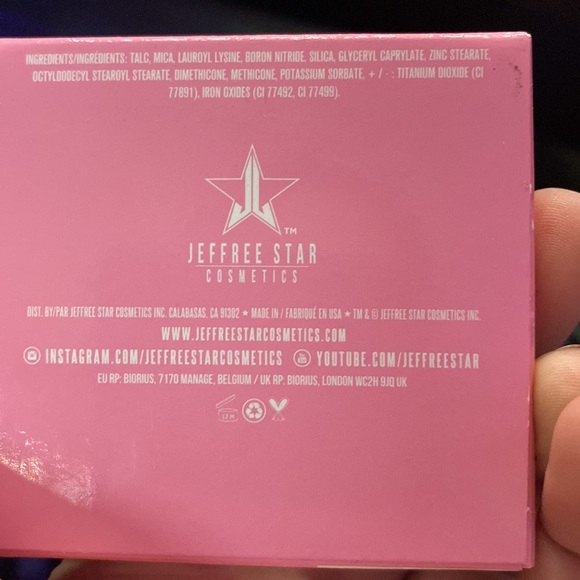 Jeffree Star Artistry Single Eyeshadow Shade “VIRGIN” - Picture 4 of 4